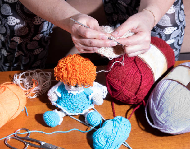 Patrones y diseño de muñecas